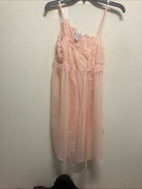 IVY & ANNABELLE/Sheer Ruffle Chemise Nightgown in Light Pink